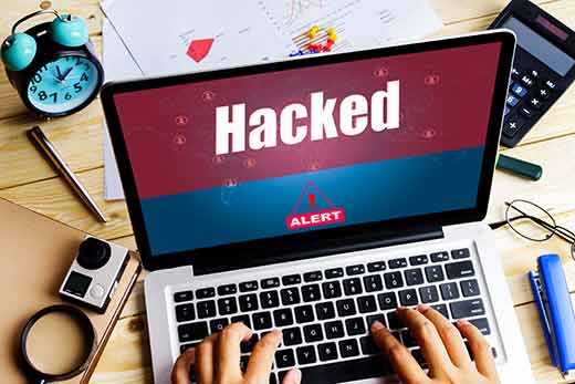página inicial do site desfigurada após hackear